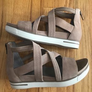 Eileen Fisher Women’s Wedge Sandal